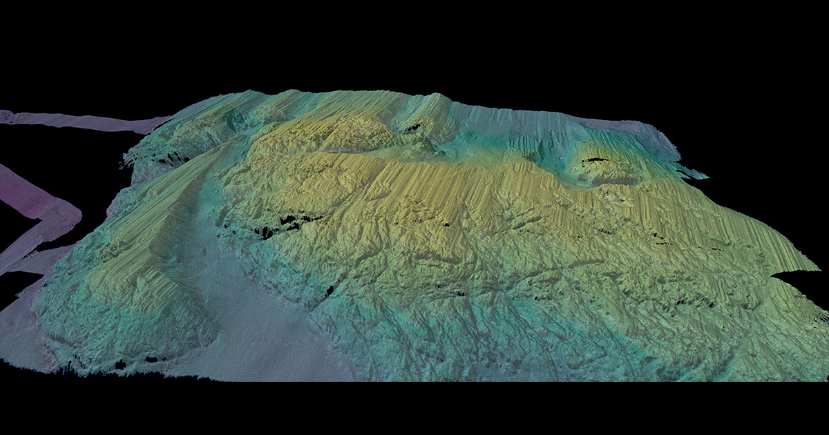 New Seafloor Images Upend Understanding of Thwaites Glacier Retreat