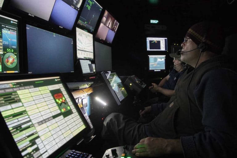 Image8 MBA RV Rachel Carson control room DJ Osborne Tommy Knowles 20211020 1051 1150 768x512