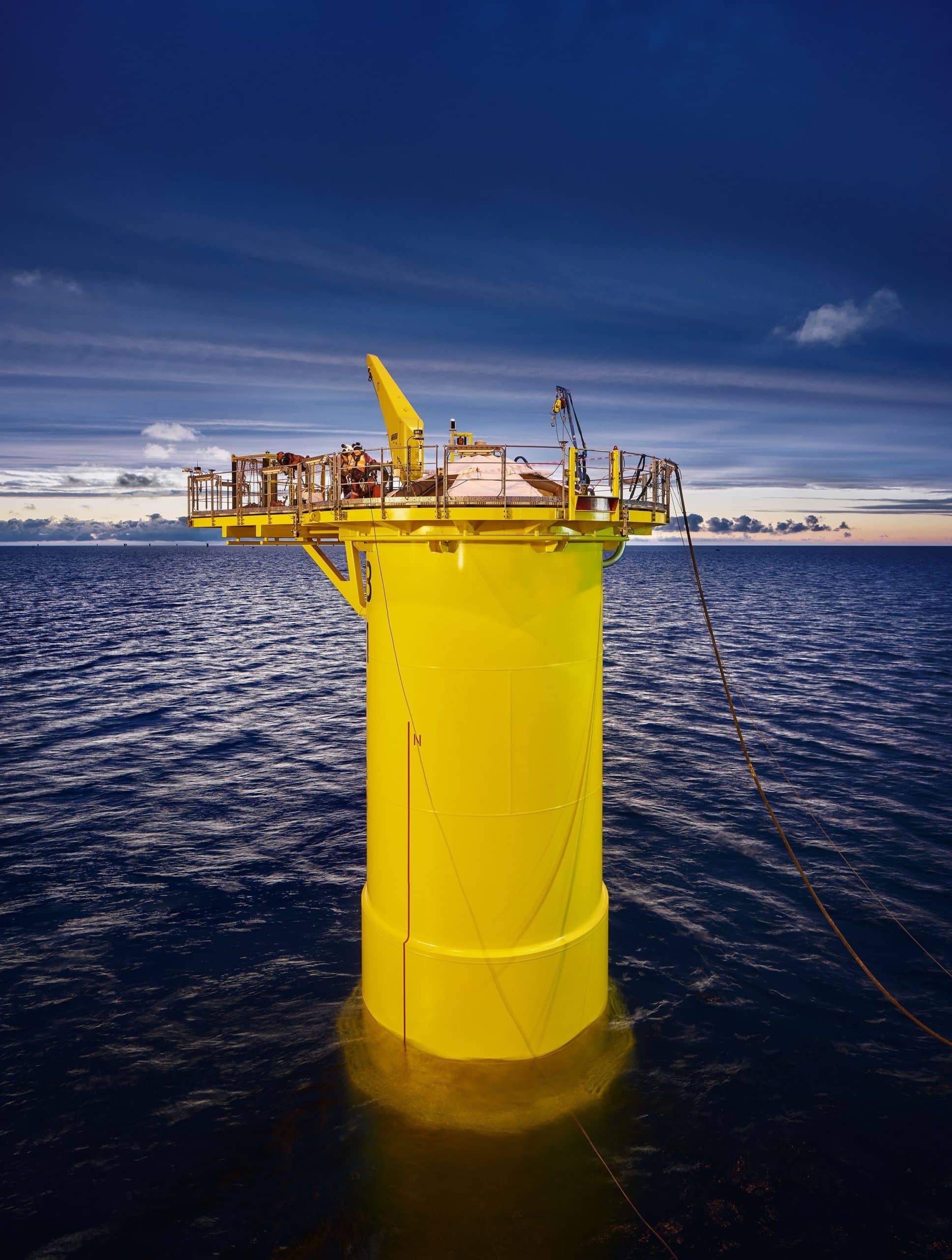 Jumbo Offshore HLV Fairplayer TP installation 02 