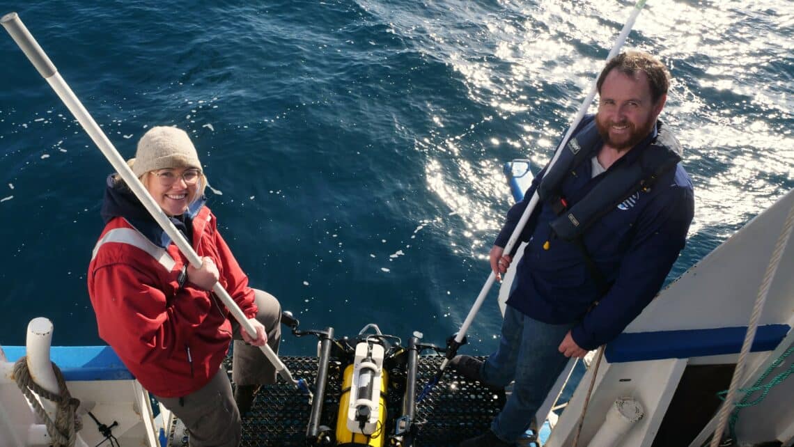 Image5 Laura Holmes and Dr Jacquomo Monk during ROV deployments Photo by NESP IMAS 1140x642