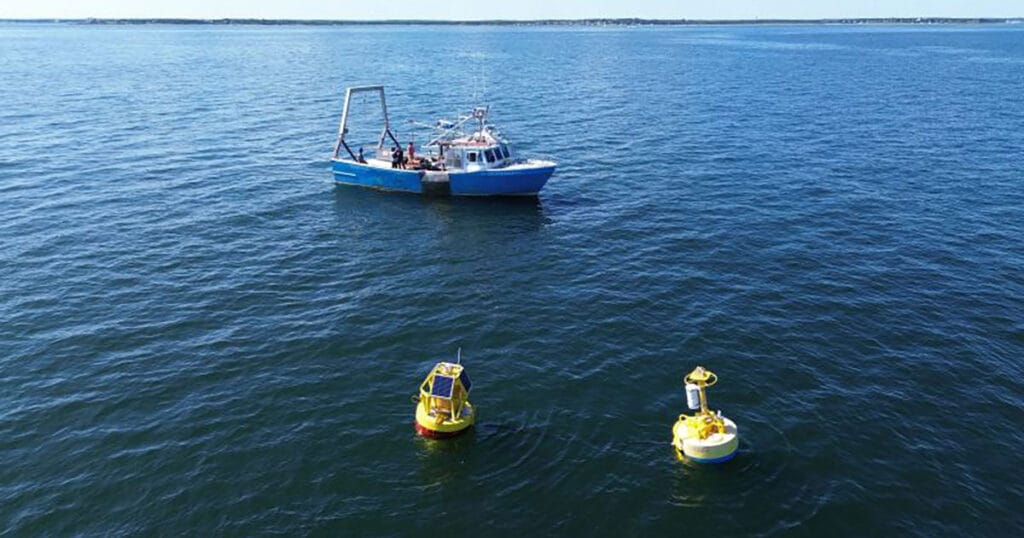 EOM Offshore Ship and Buoys