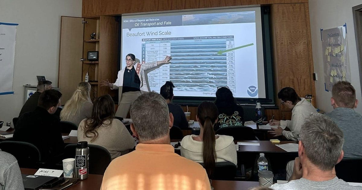 NOAA/OR&R oceanographer presenting about oil fate and transport.