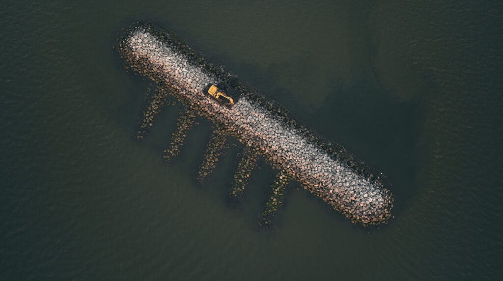 ECOncrete living breakwaters in New York. 