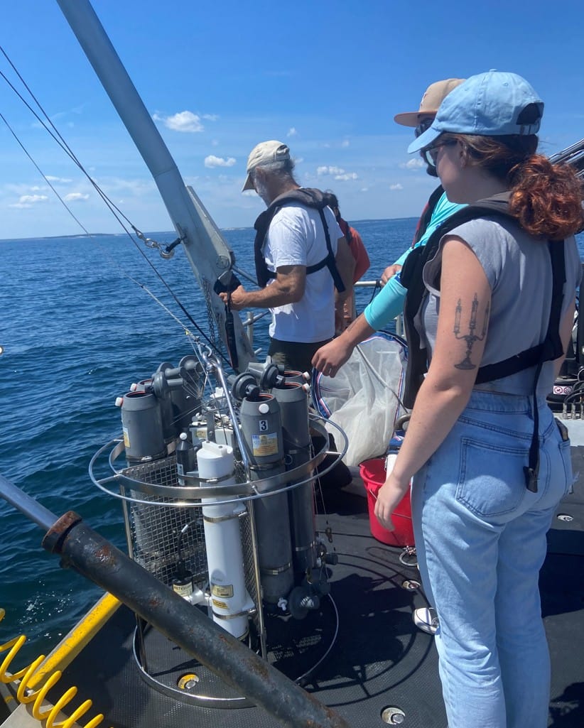 Issue II Researchers are able to expand their capacity for plankton observation with the use of Flow-Cam. 