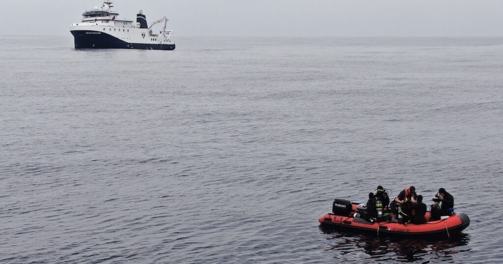 Operated from a command center in the heart of R/V David Packard, ROV Doc Ricketts provided the team an opportunity to study animals in the bathypelagic zone and on the abyssal seafloor.