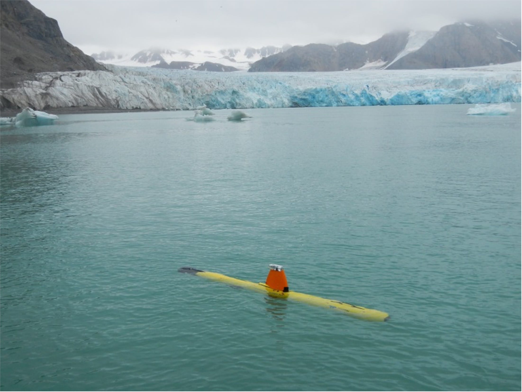 Gavia AUV in Svalbard Fjord in 2016. (Image credit: John Howe, SAMS)