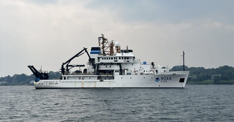 The NOAA Ship Henry B. Bigelow sailing near its homeport in Newport, Rhode Island.  (Image credit: Katherine McGinnis/NOAA OMAO)