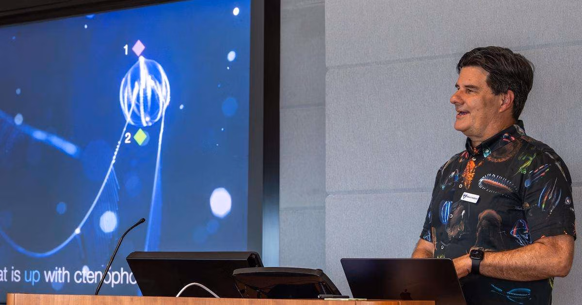 Co-organized by MBARI Senior Scientist Steven Haddock (pictured), Ctenopalooza Ctwo helped facilitate new research collaborations across the global ctenophore science community. (Image credit: Rose Dalrymple, MBARI)