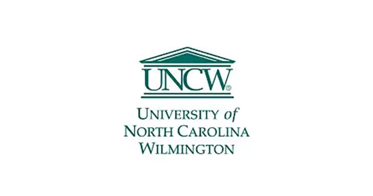 UNcw LOGO
