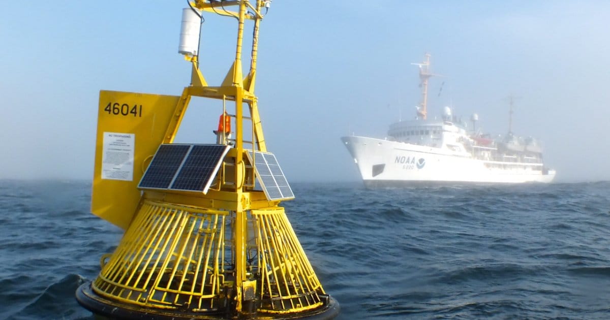 MAPCO2 mooring from PMEL. (Image credit: Richard Feely)