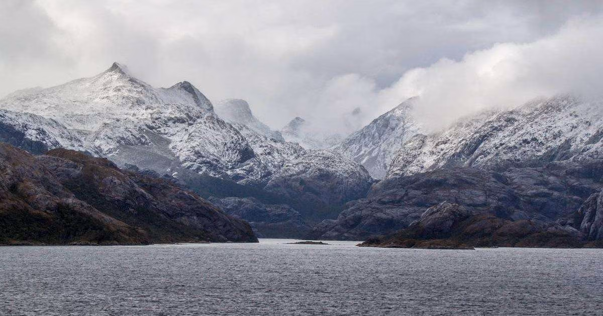Coastal region along the Strait of Magellan .(Image credit: Thomas Ronge, Alfred-Wegener-Institut)