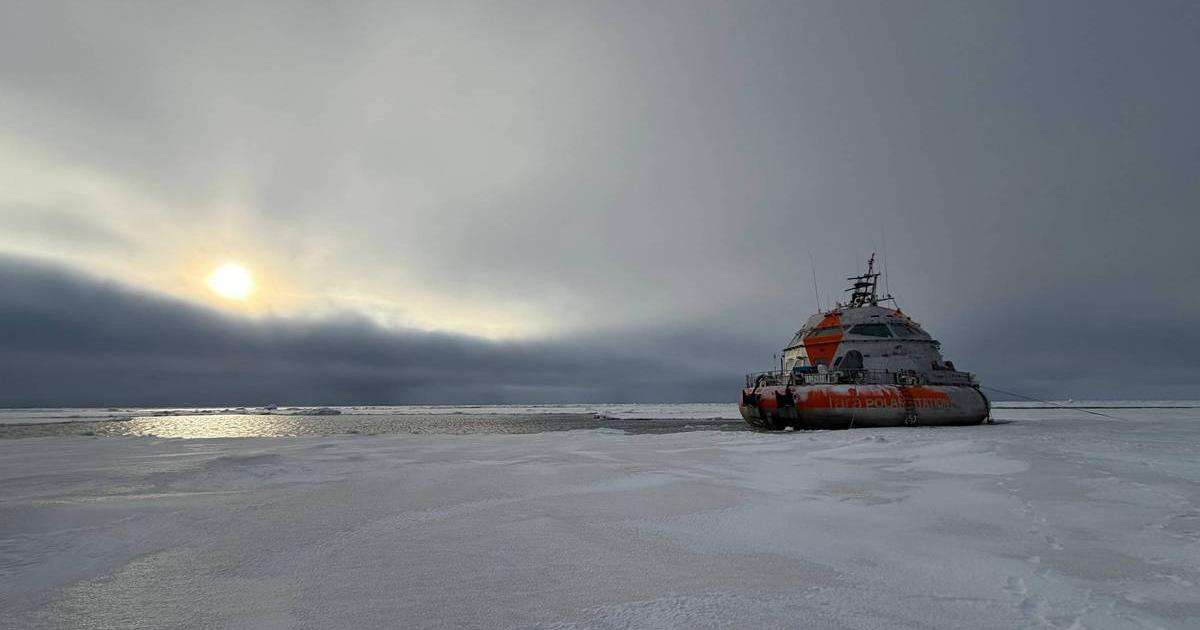 Tara Polar Station starts Drift (Credit: Alfred Wegener Institute/Julia Regnery)
