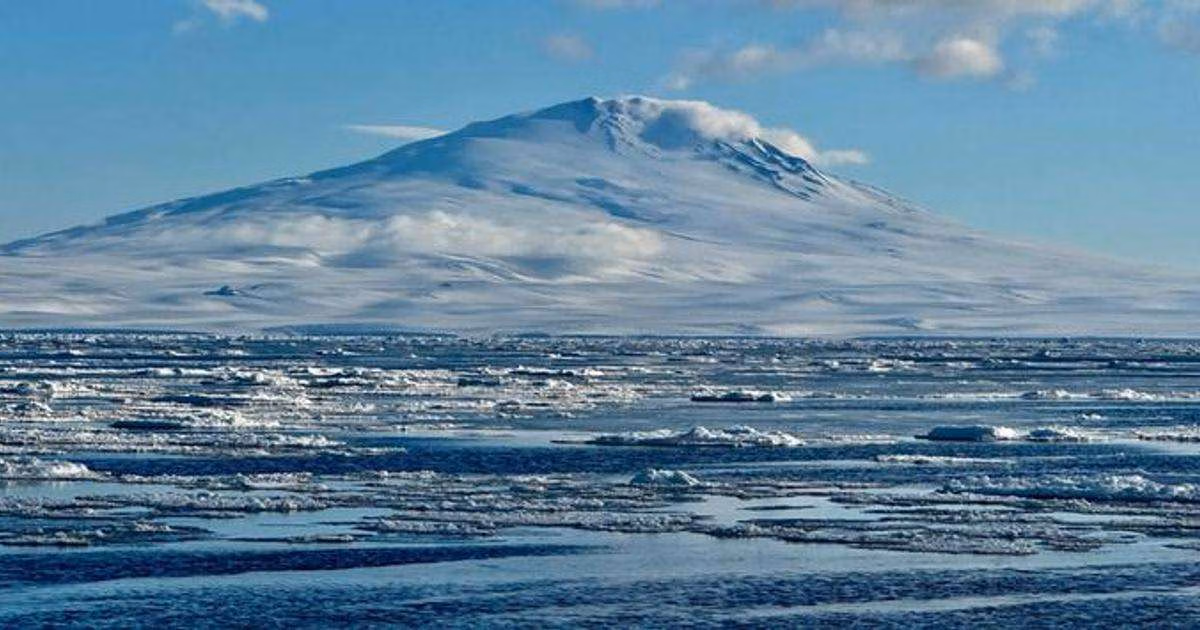 Sea ice and ice floes off Victoria Land, Antarctica, with Mount Melbourne in the background. (Image credit: Alberto C Naveira Grabato)