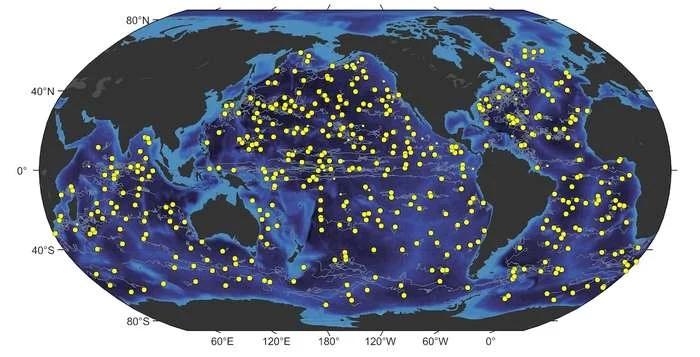 GO-BGC has deployed nearly 500 autonomous floats that provide near real-time data on global ocean health. This network has been vital for tracking El Niño strengthening in the equatorial Pacific. (Image credit: GO-BGC)