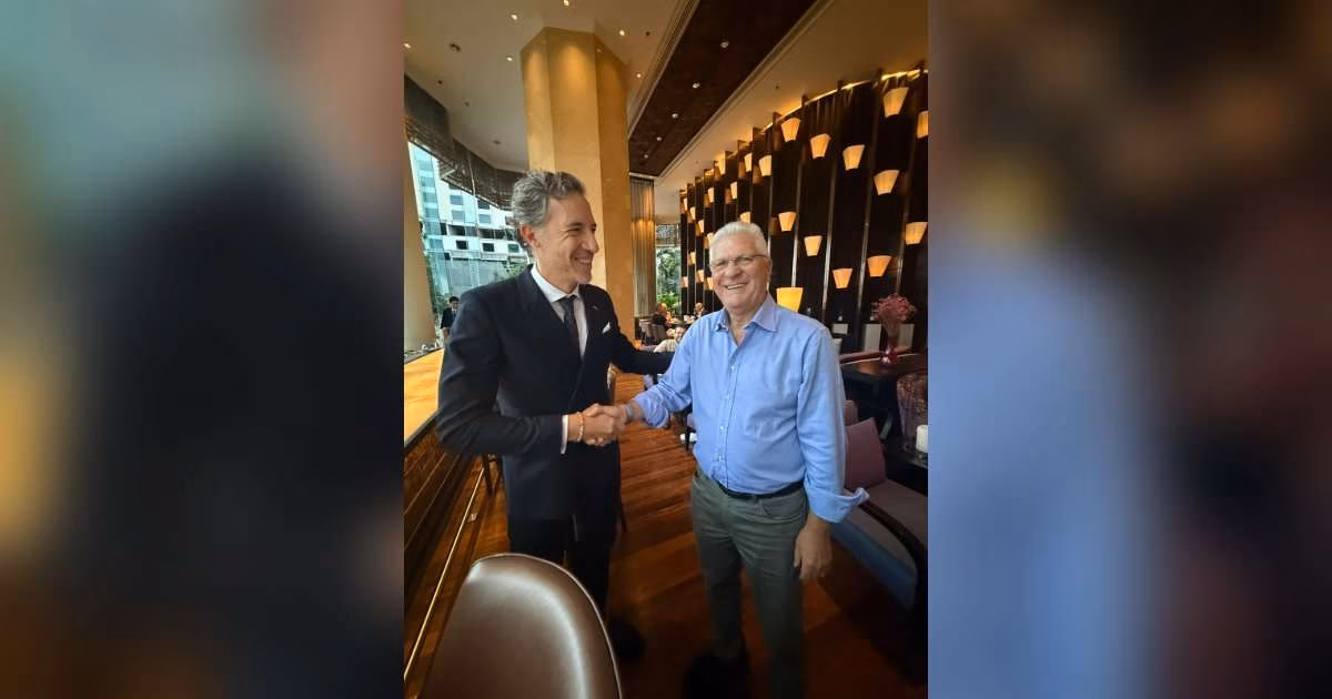Ángel Martínez, Chief Commercial Officer at Zunibal, and Tony Lazazzara, Group Director Global Fish Purchasing at Thai Union. (Image credit: Zunibal)